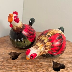 Chicken and rooster salt and pepper Chicken Figurines Farmhouse Decor